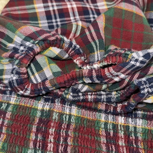 American Eagle Plaid| Puff Sleeve| Smocked Blouse - Picture 9 of 13